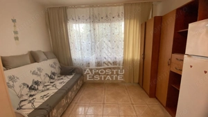 Apartament cu o camera, zona Umt