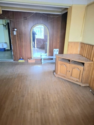 Apartament 4 camere langă Zăvoi. Str. Independenței Rm Vâlcea - imagine 7