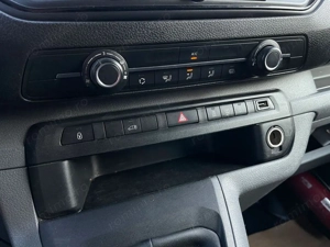 Opel Vivaro - imagine 13