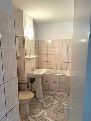 APARTAMENT cu 1 Camera, in Zona Centrala - imagine 5