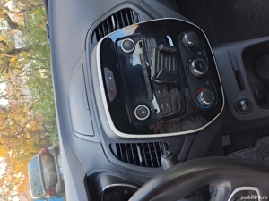 Vanzari auto - imagine 8