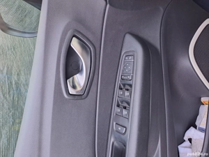 Vanzari auto - imagine 9