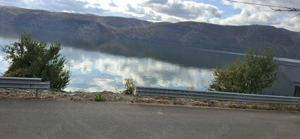 Vand loc de casa la svinita cu vedere la dunare 