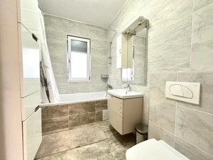 Apartament, 3 camere, 68 mp utili, 91 mp gradina - zona Cora - imagine 8