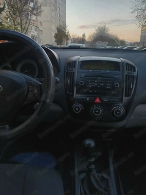 Kia Ceed 2010 1,4 benzina - imagine 6