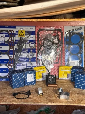 Nissan Atleon,Eco-t,L35 set garnituri motor 4000 - imagine 3