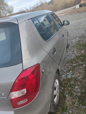 Vand Skoda Fabia 1,2 - imagine 2