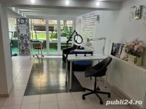Spatiu comercial ,demisol ,Dr Taberei