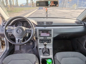 Volkswagen Passat - imagine 4