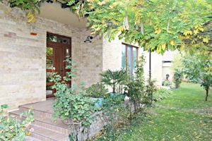 Mamaia Nord - Vila P+1 ET, zona Complex Alezzi - Comision 0% - imagine 3