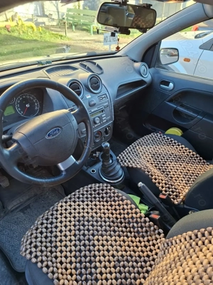 Ford fiesta 1 4 tdi euro 4 - imagine 6