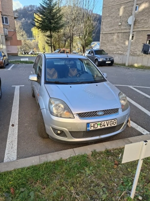 Ford fiesta 1 4 tdi euro 4 - imagine 7