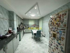 De vanzare Vila situata Ultracentral-425 mp - imagine 12