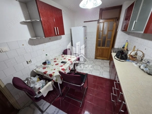 Apartament 3 camere cf.1 decomandat , zona Moroasa! - imagine 2