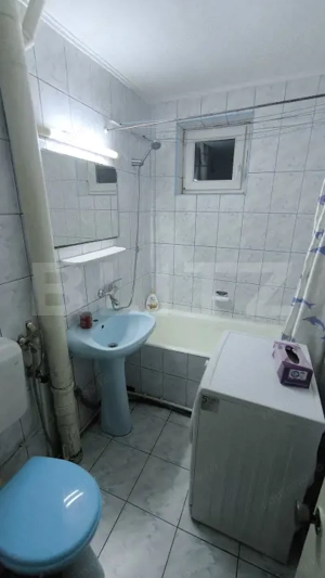 Apartament 2 camere, 40 mp, etaj intermediar, zona Catedrala - imagine 9