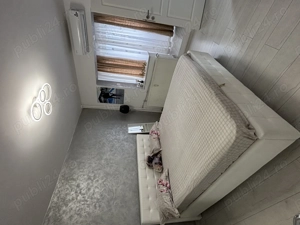 Garsonieră de vânzare 