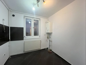 Apartament cu 3 camere, decomandate- vedere panoramica - imagine 7