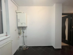 Apartament cu 3 camere, decomandate- vedere panoramica - imagine 8