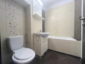 Apartament cu 3 camere, decomandate- vedere panoramica - imagine 16