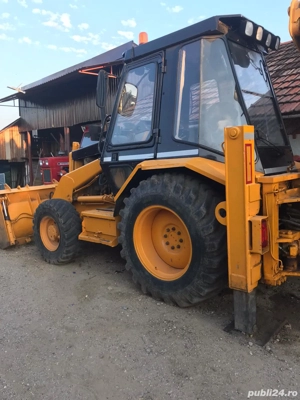 Buldo cat 428b - imagine 3