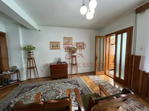 Vilă spațioasă 6 camere în centrul Lugoj – teren 471 mp, garaj - imagine 14