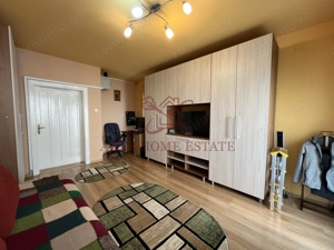 Vilă spațioasă 6 camere în centrul Lugoj – teren 471 mp, garaj - imagine 4