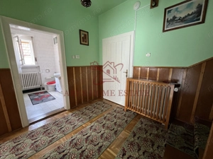 Vilă spațioasă 6 camere în centrul Lugoj – teren 471 mp, garaj - imagine 12