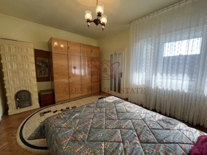 Vilă spațioasă 6 camere în centrul Lugoj – teren 471 mp, garaj - imagine 2