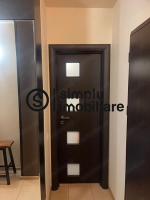 Garsoniera decomandata -Rovine - imagine 12