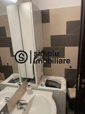 Garsoniera decomandata -Rovine - imagine 10