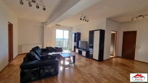 Apartament cu panorama in centru si parcare privata