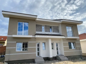 Cartier EUROPA - dormitor la parter - personalizare interioara - toate utilitatile