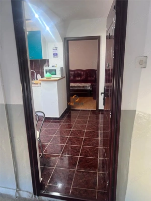 Decomandat 3 camere cu vedere pe 3 parti mobilat si utilat - imagine 10