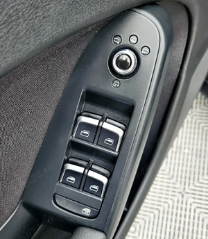 Audi A4 Quattro - tractiune 4x4 - 2.0 diesel - 150 c.p. - 2015 - imagine 16