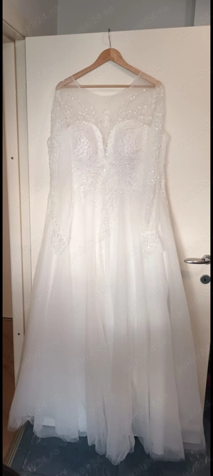 De vanzare rochie de mireasa, 