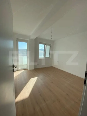 Apartament 3 camere, 65.40 mp, zona Independentei - imagine 4