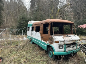 Mercedes Benz 508 D Autorulotä - dezmembrare  - imagine 3