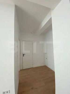 Apartament cu 2 camere – etaj 1, bloc nou, balcon generos, parcare inclusă  - imagine 2