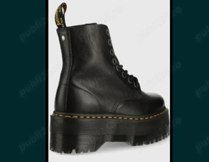 De vinzare Ghete Dr. Martens 