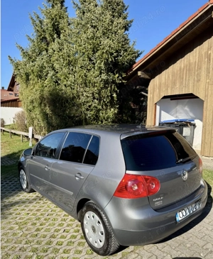 Vând golf 5(2006) 1.9 TDI Comfortline  - imagine 4