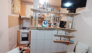 Apartament 3 camere, 2 balcoane etaj 4/4 Darmanesti