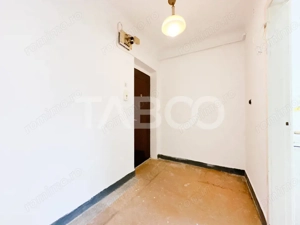 De vanzare apartament cu 2 camere in cartierul Gruia langa Stadion - imagine 3