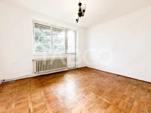 De vanzare apartament cu 2 camere in cartierul Gruia langa Stadion - imagine 2