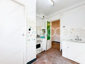 De vanzare apartament cu 2 camere in cartierul Gruia langa Stadion - imagine 5