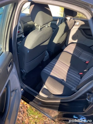 Ford Focus 1.6 Benzina -2010 - imagine 8