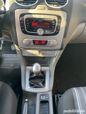 Ford Focus 1.6 Benzina -2010 - imagine 9