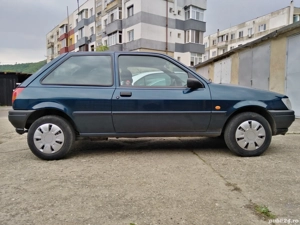 Vând Ford Fiesta 1.3 benzină 1994 - imagine 3