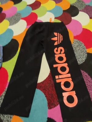 Vând pantaloni de trening bumbac Adidas