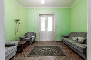 Locuință spațioasă cu grădină mare în Aradul Nou, calea Timișorii - imagine 12