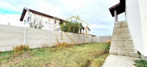 Se vinde duplex modern cu 3 camere  plus teren in Giroc ,zona linistita. - imagine 5